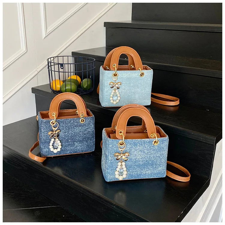 Sac bandoulière en denim géométrique – Élégant sac à main à perles