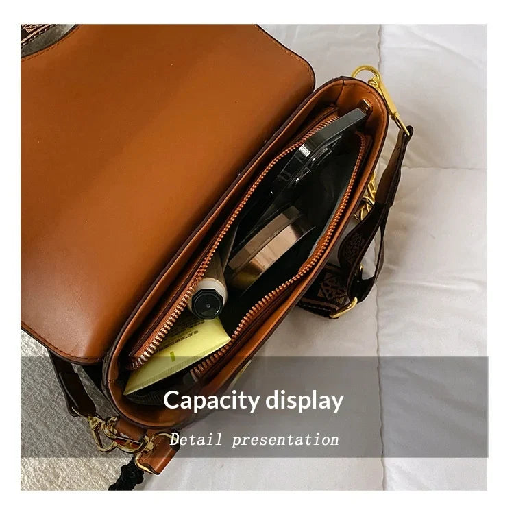 Sac à Bandoulière en Cuir PU à Imprimé Monogramme – Pochette Rétro Style Vintage